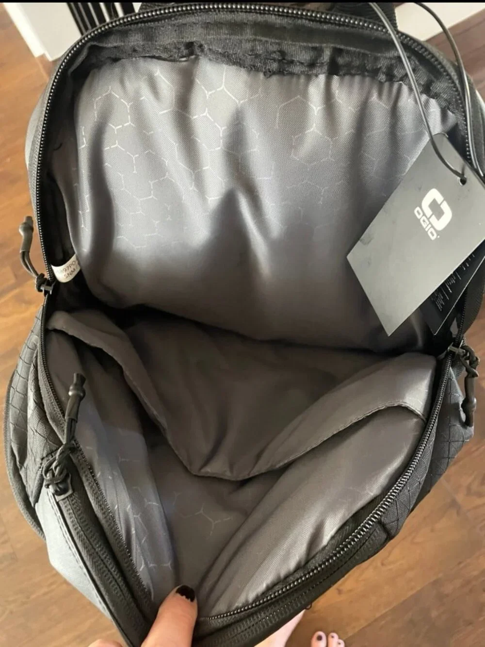 OGIO Basis Backpack 25L for 15